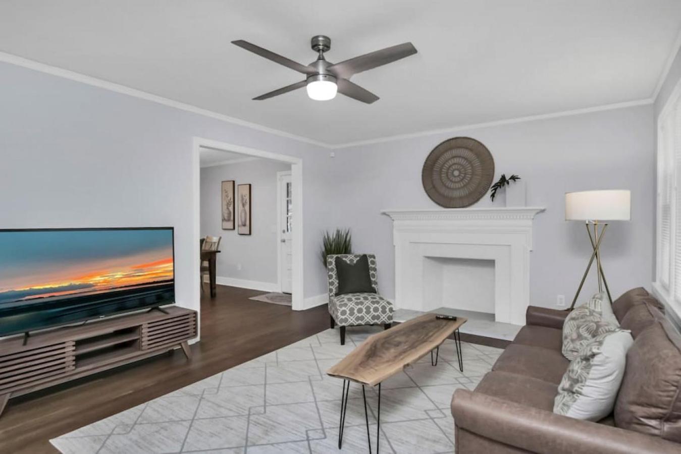 Pristine 3Br-Centrally Located Columbia Esterno foto
